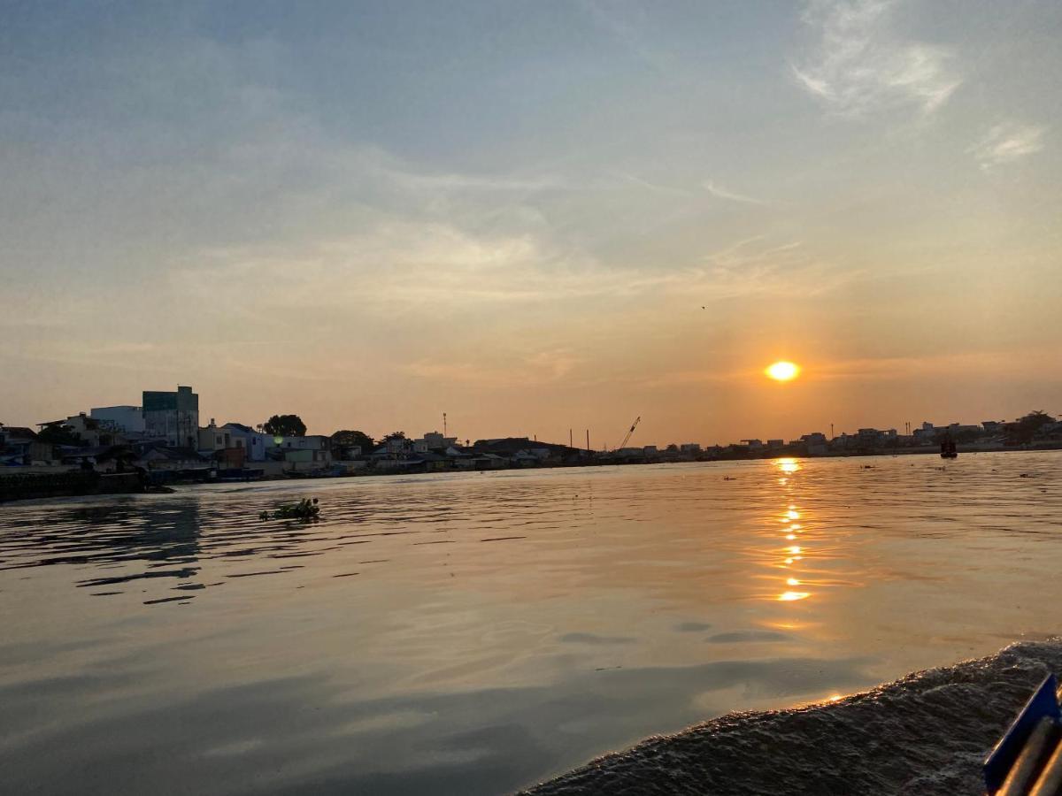 Mekong Farmstay Cantho - C.R Floating Market カントー エクステリア 写真